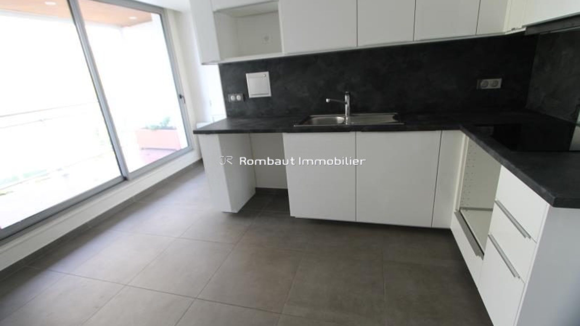 1720173846_LA2721_4_original