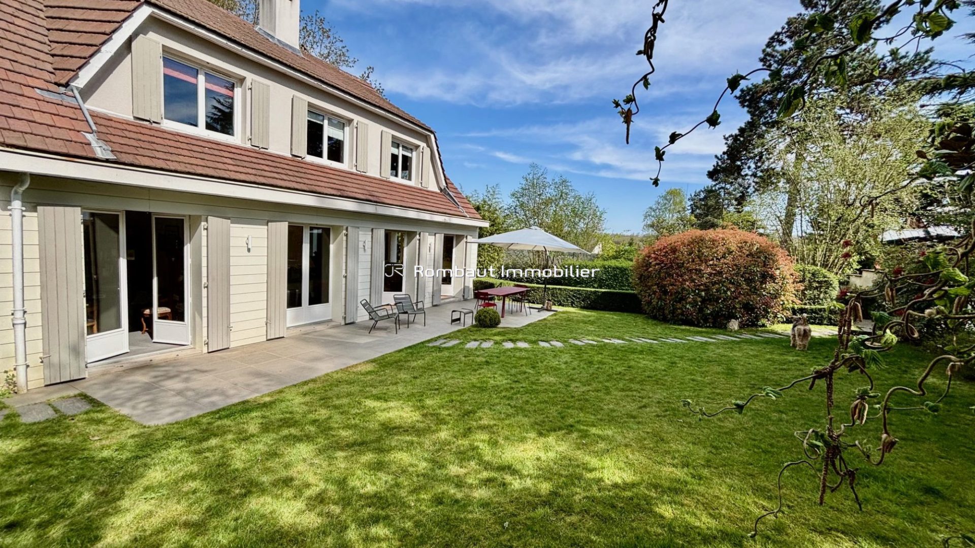 1746549538_VM2994_1_original