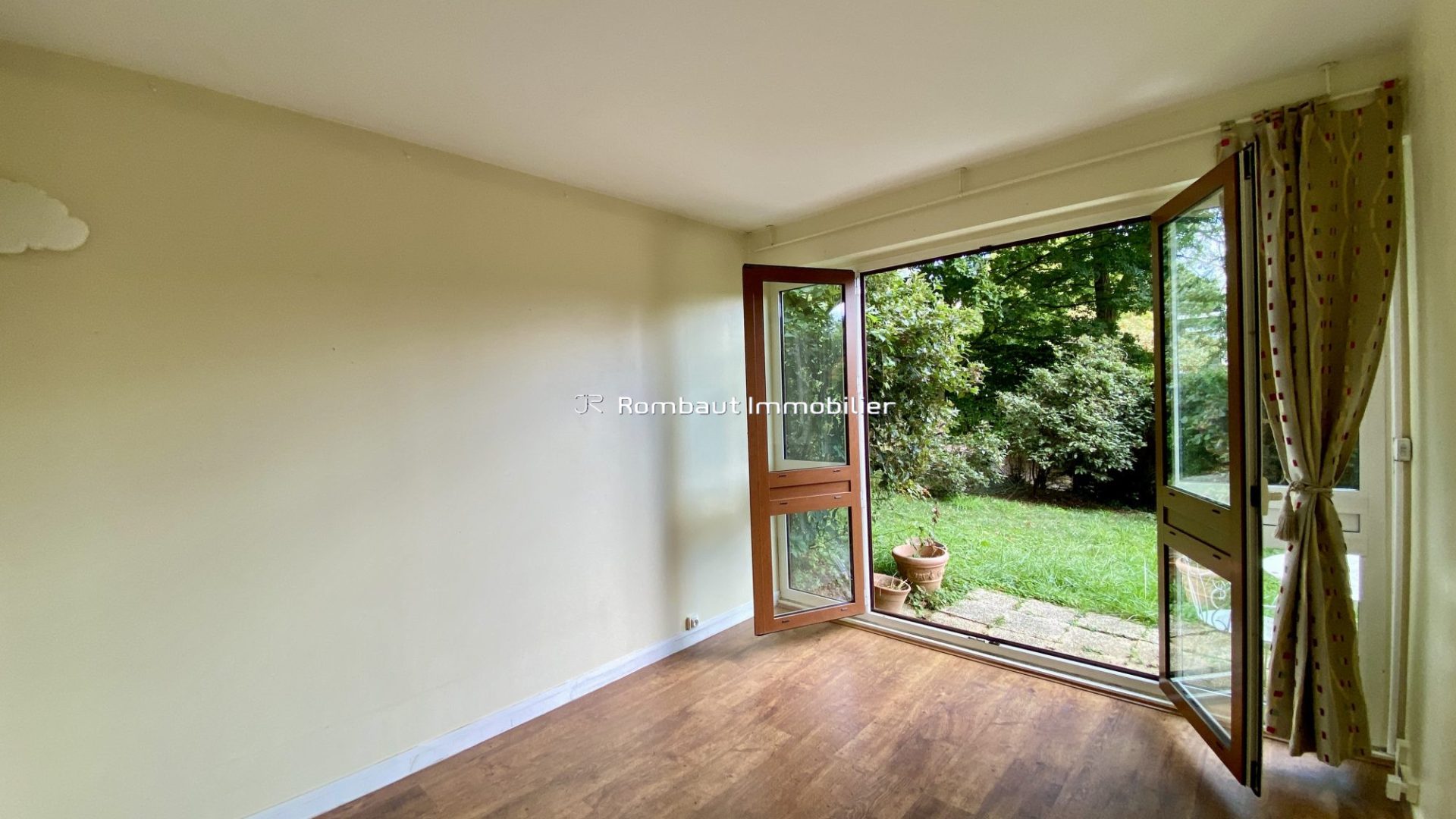 1757684389_VA6280_9_original