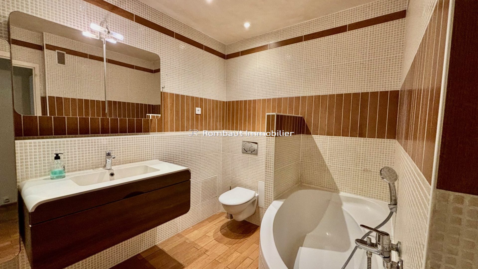 1757754653_VA6280_22_original