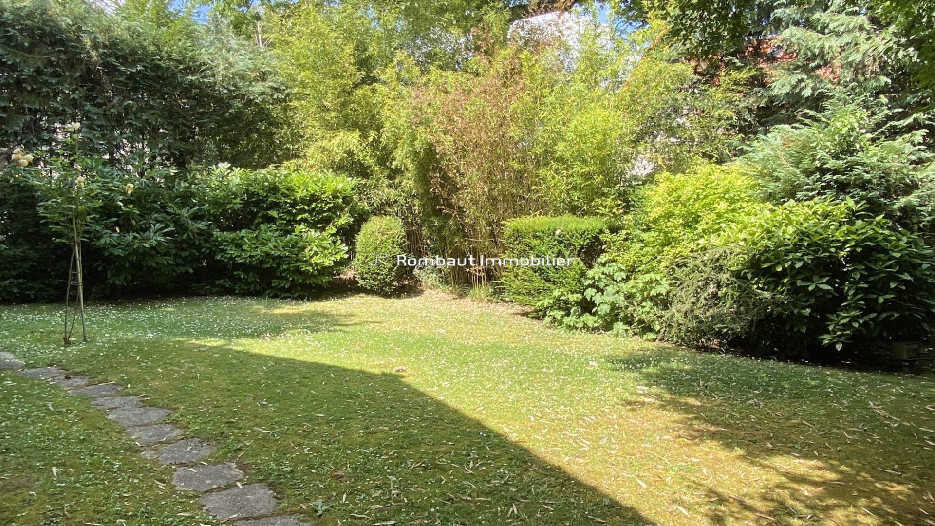 1761061903_VM3007_10_original