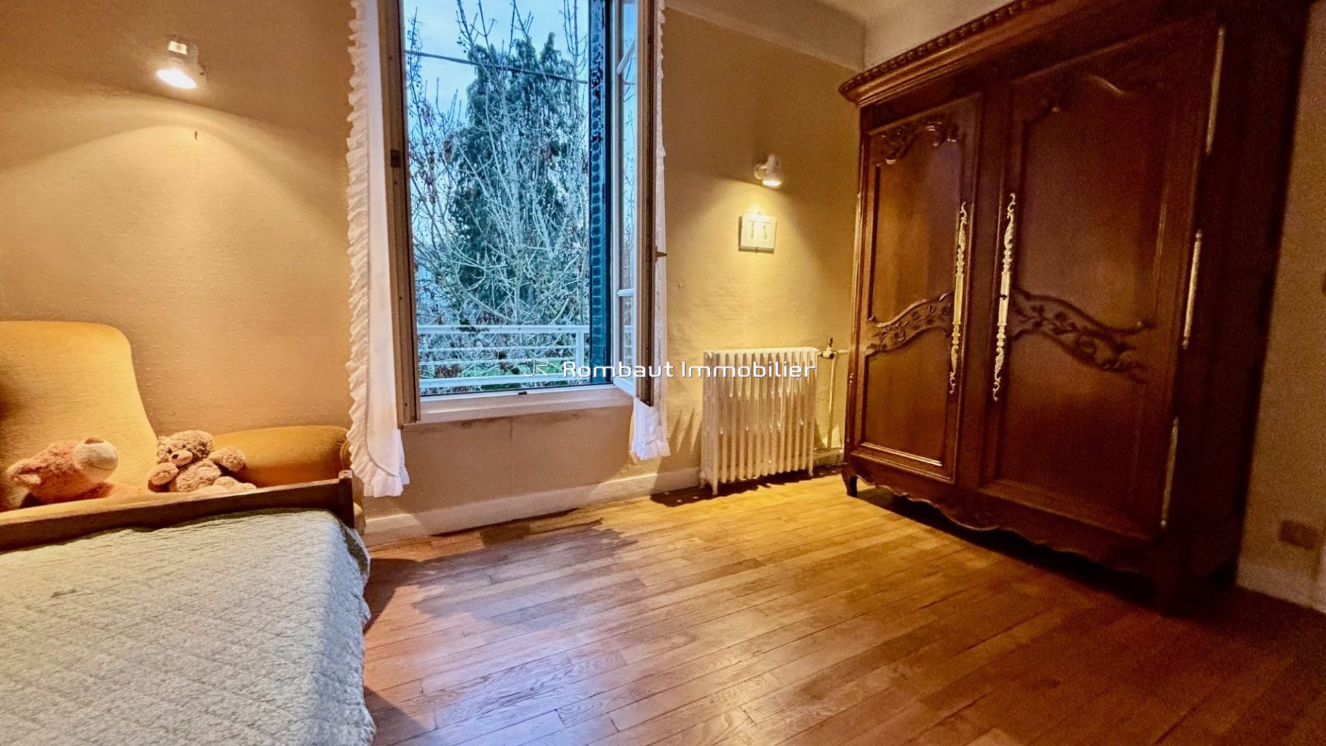 1763222139_VM3032_9_original