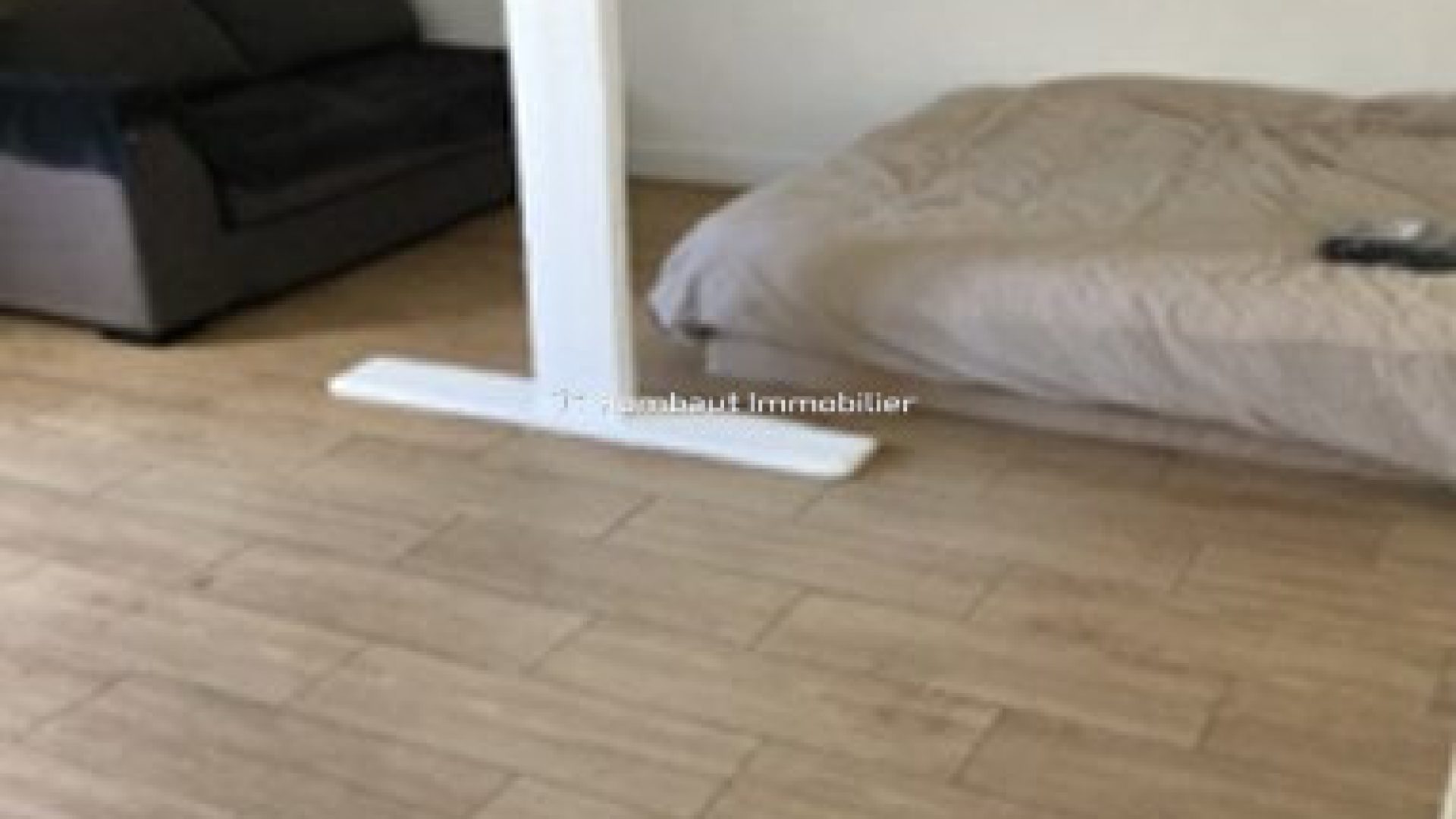 1763717773_LA6300_1_original