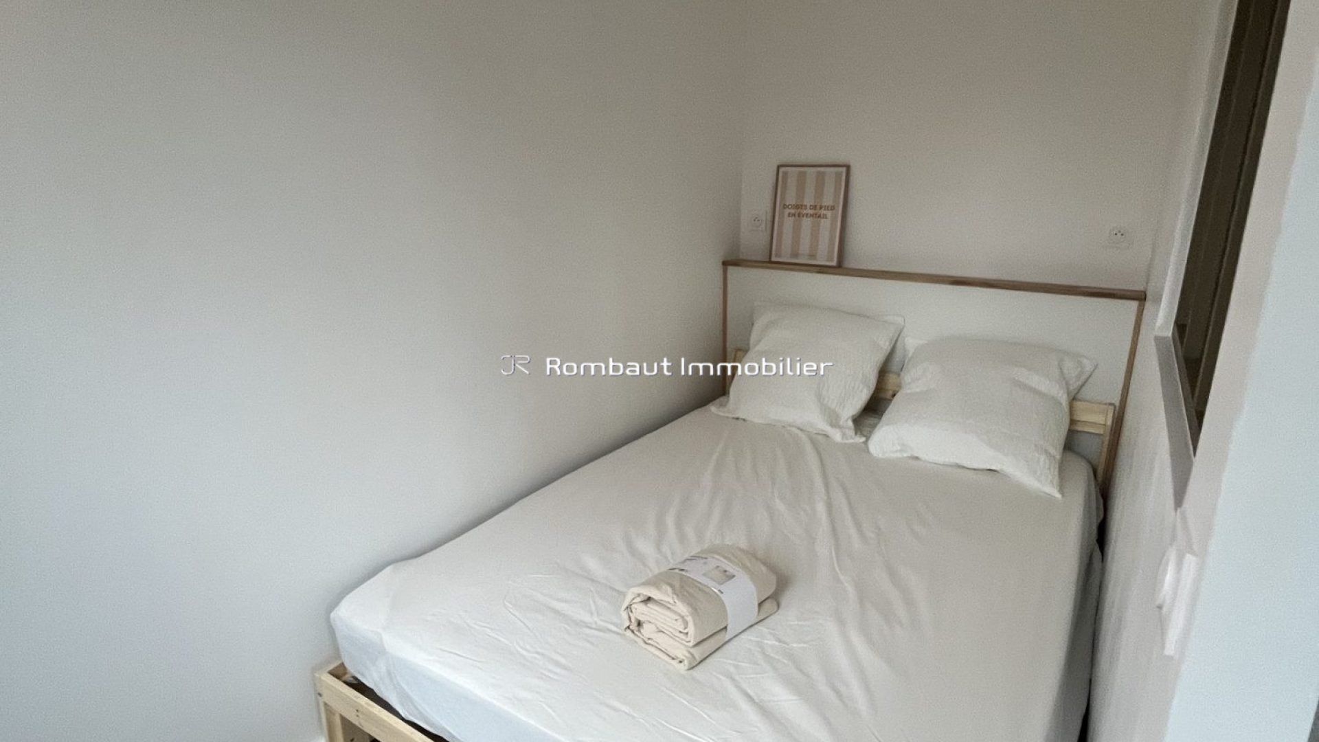 1764089131_LA6306_3_original