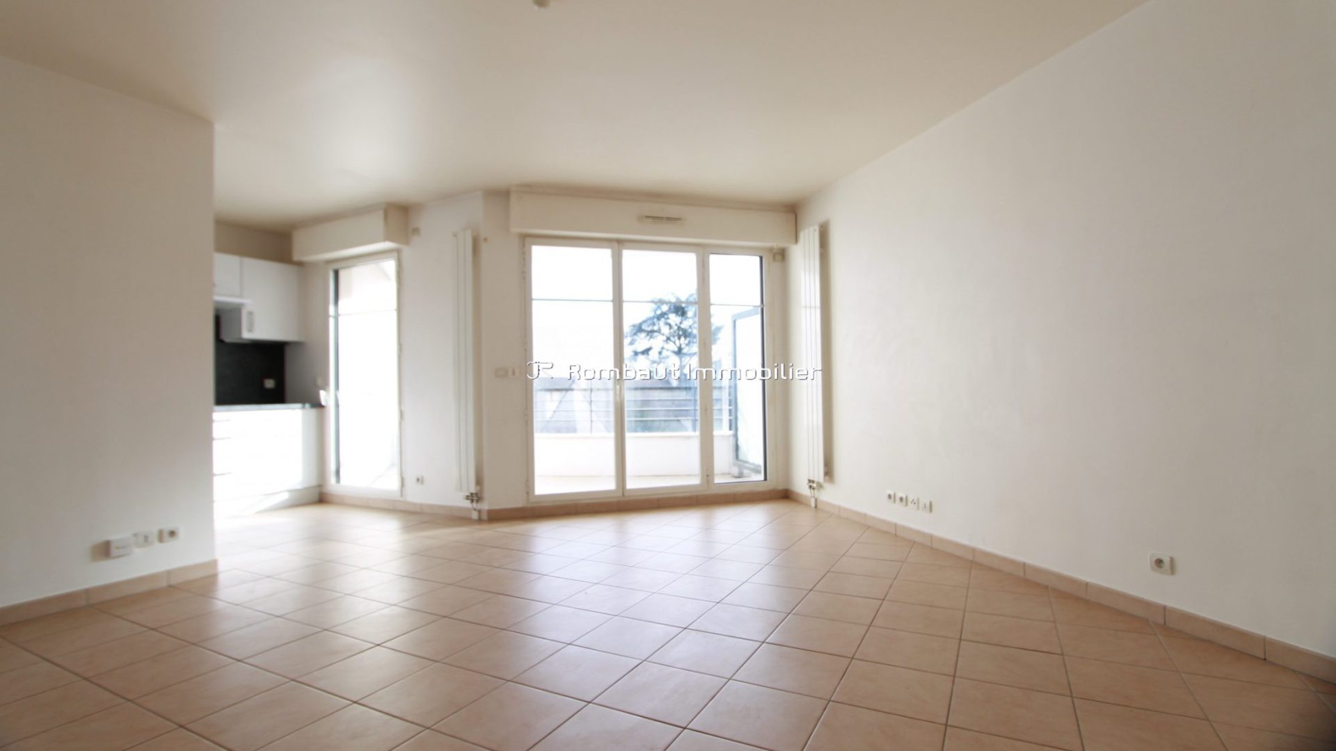 1764151836_VA6307_2_original