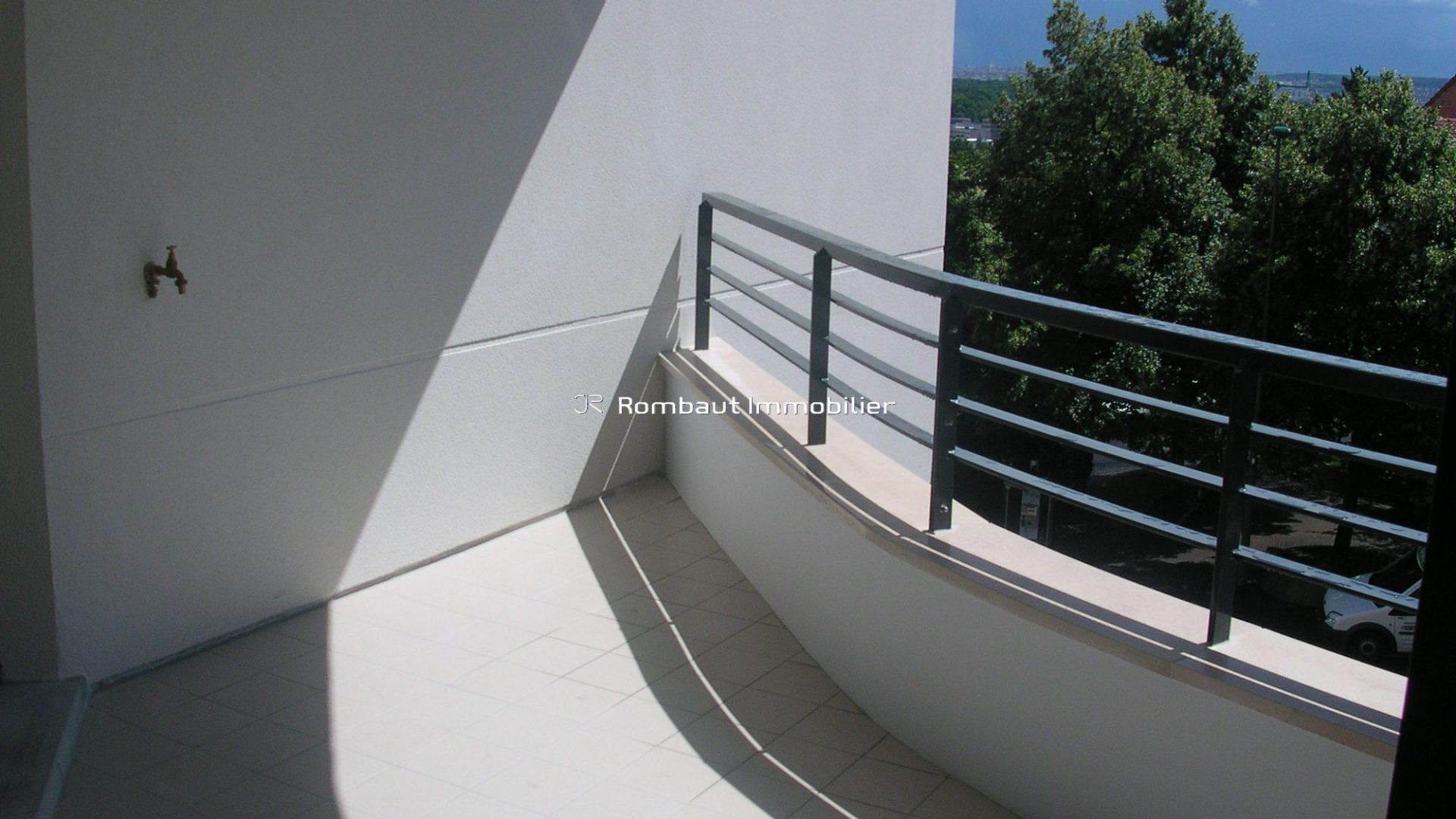 1764152075_VA6307_11_original