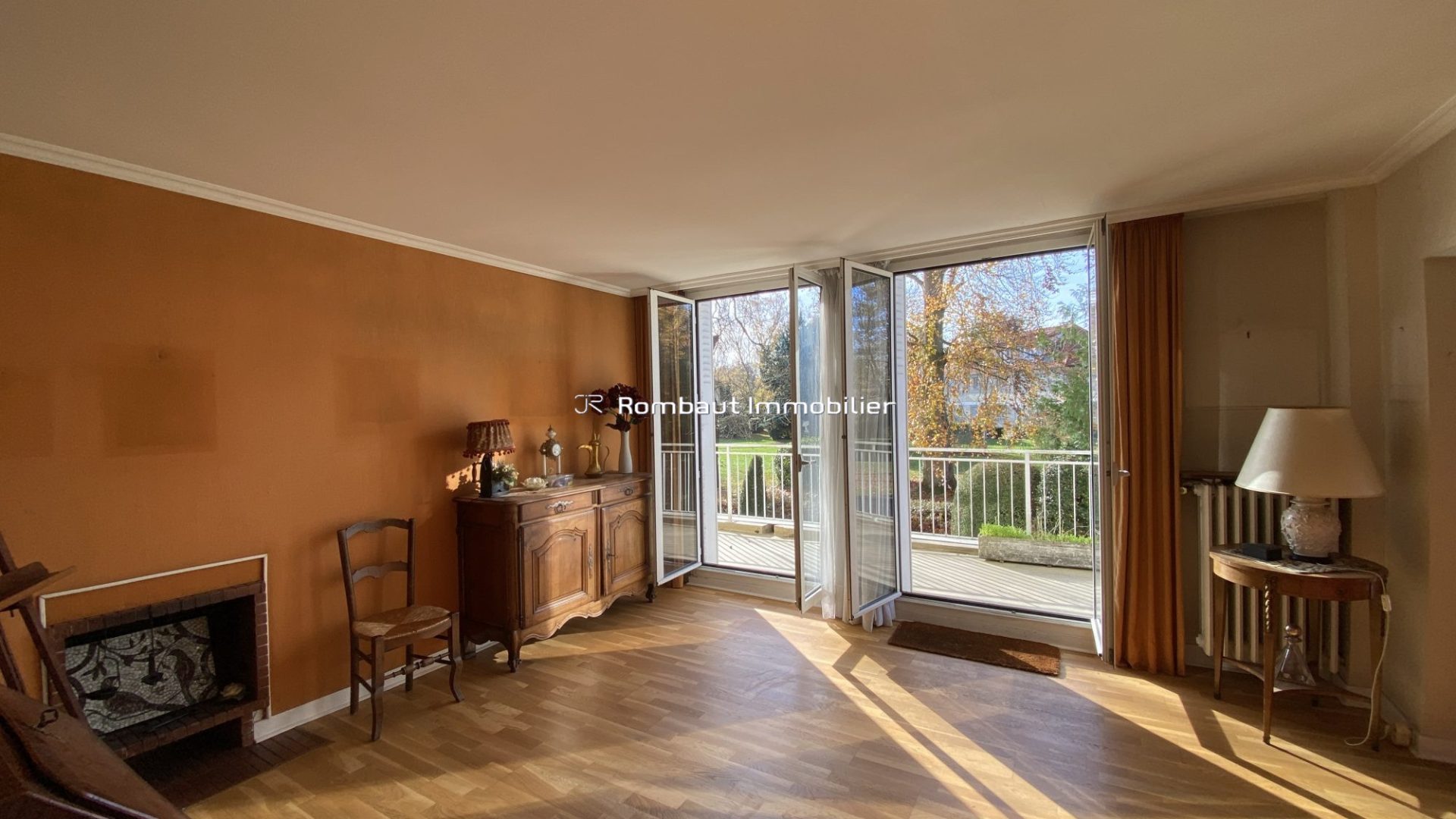 1764154892_VA6304_4_original