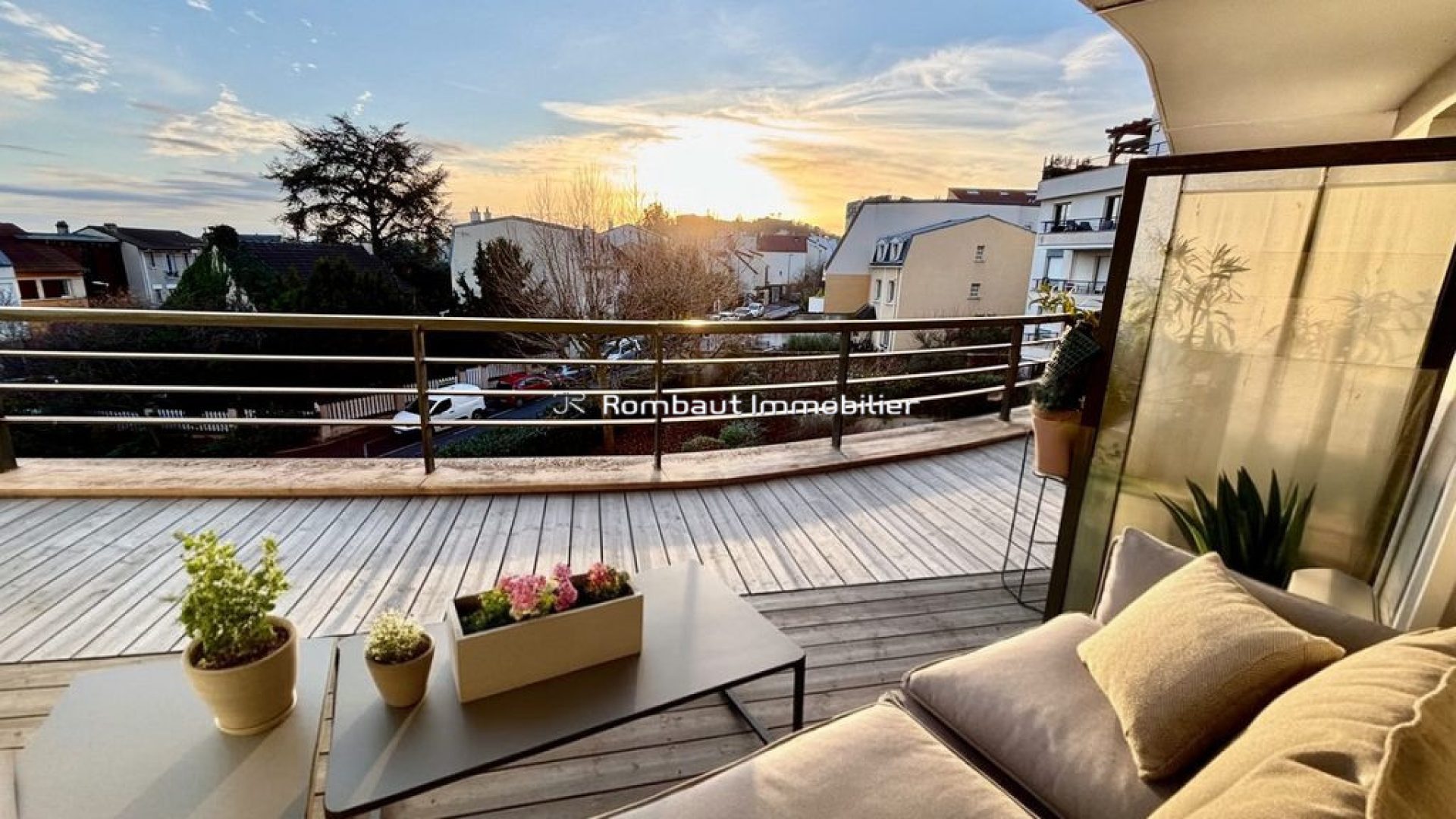 1765970885_VA6307_27_original