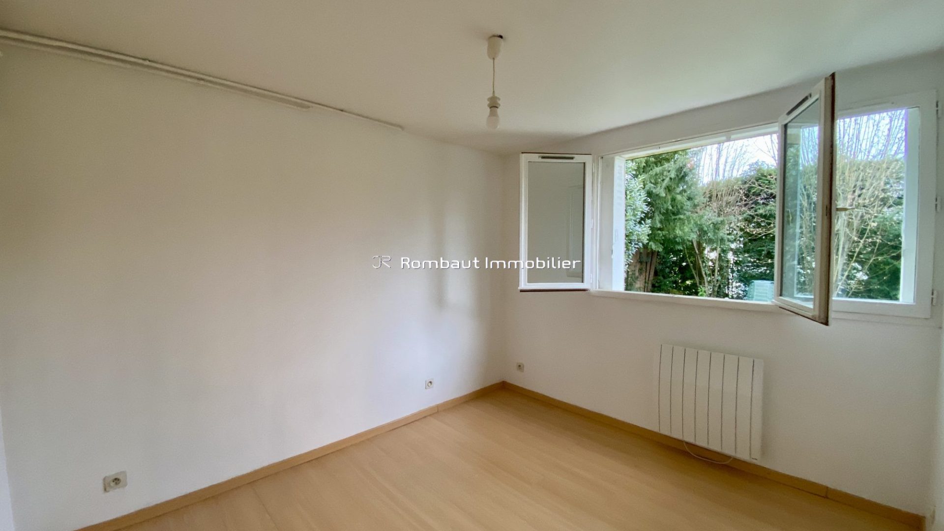 1767975427_VM2930_18_original