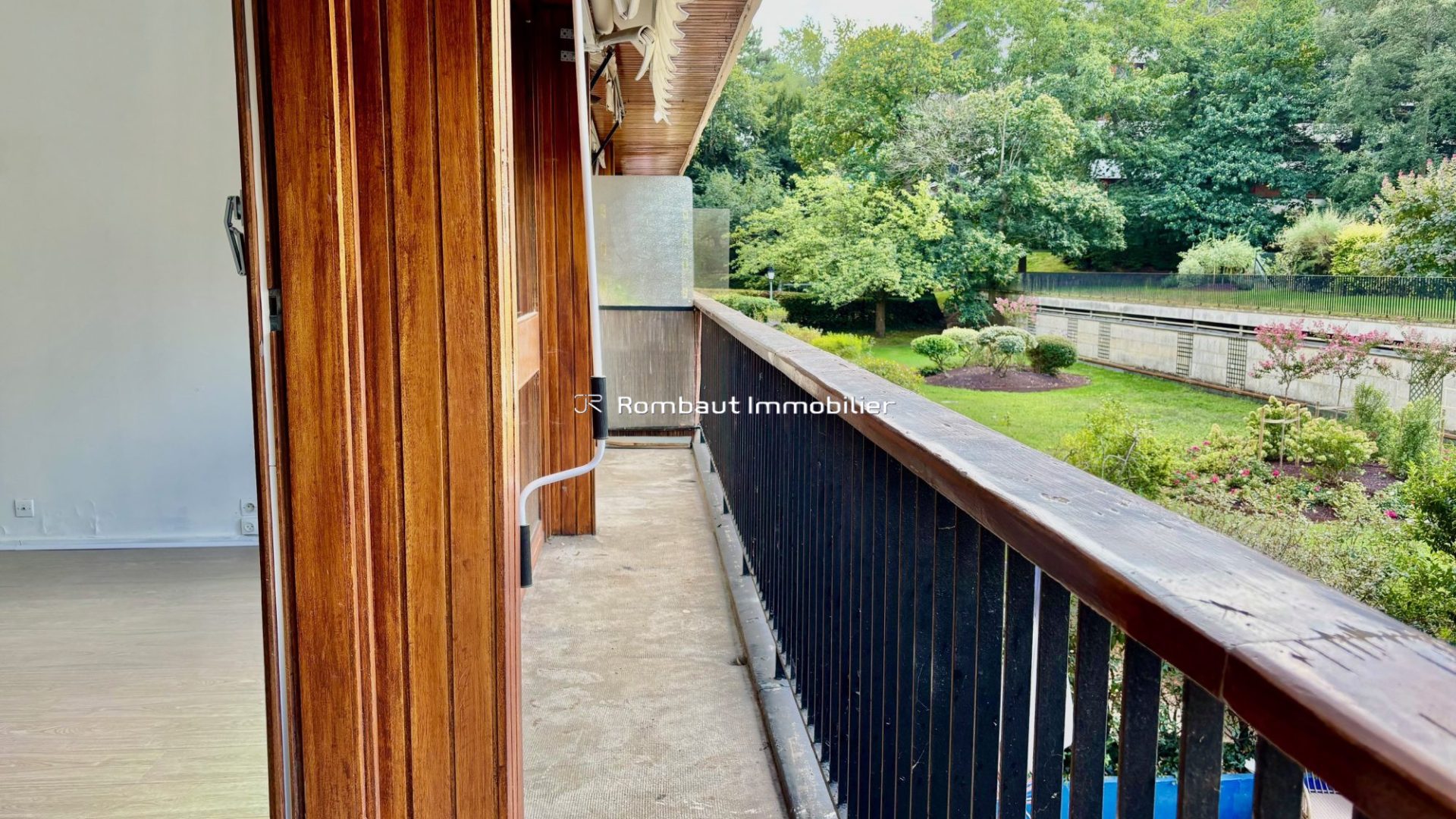 1771257452_LA6316_5_original