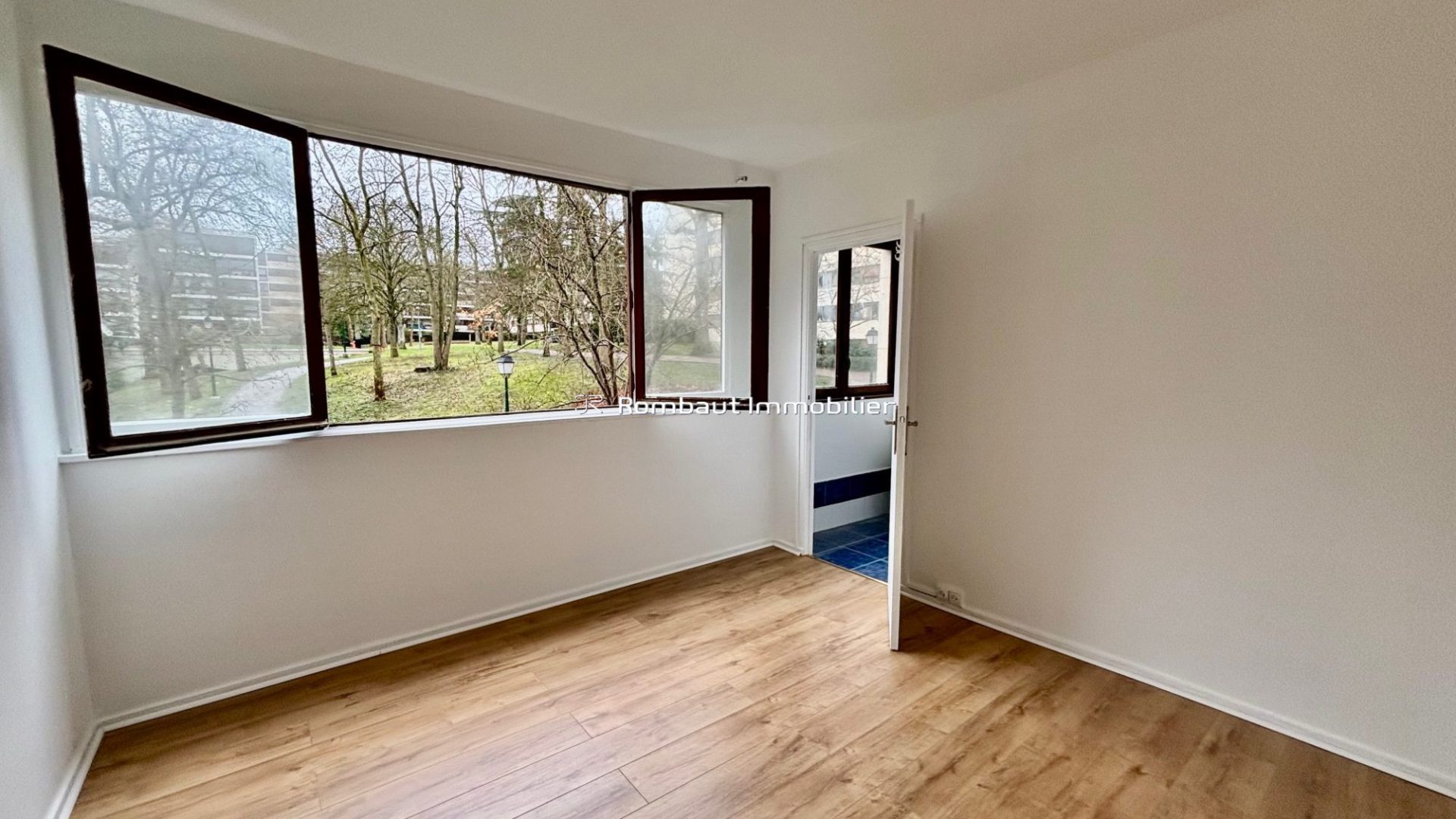 1771257466_LA6316_11_original