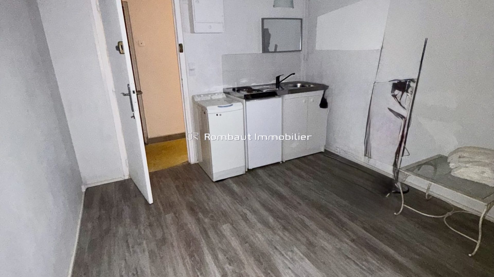 1771518145_LA6325_1_original