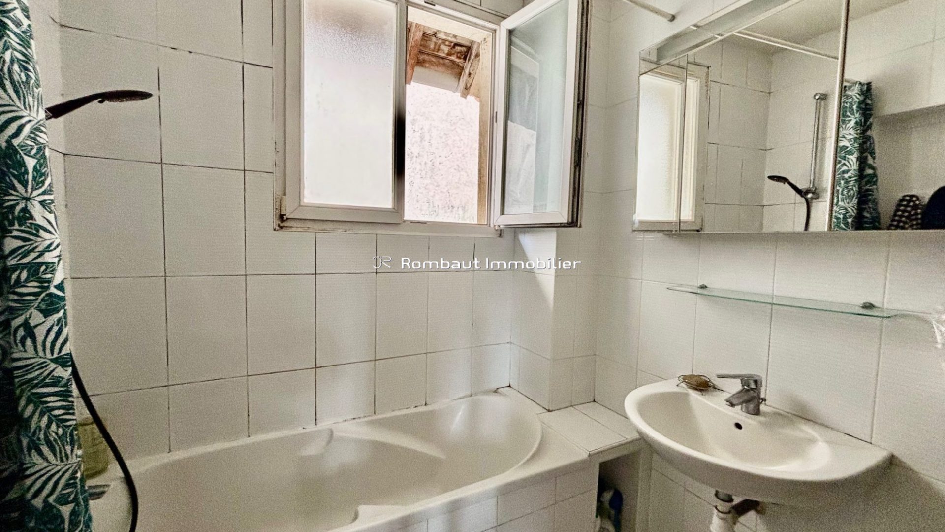 1772882903_VM3047_12_original