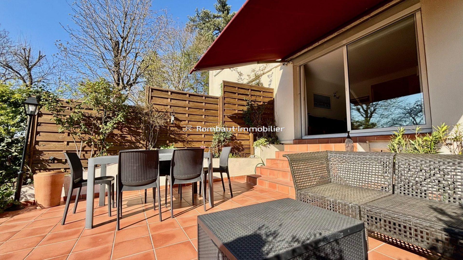 1773925504_VM3052_11_original