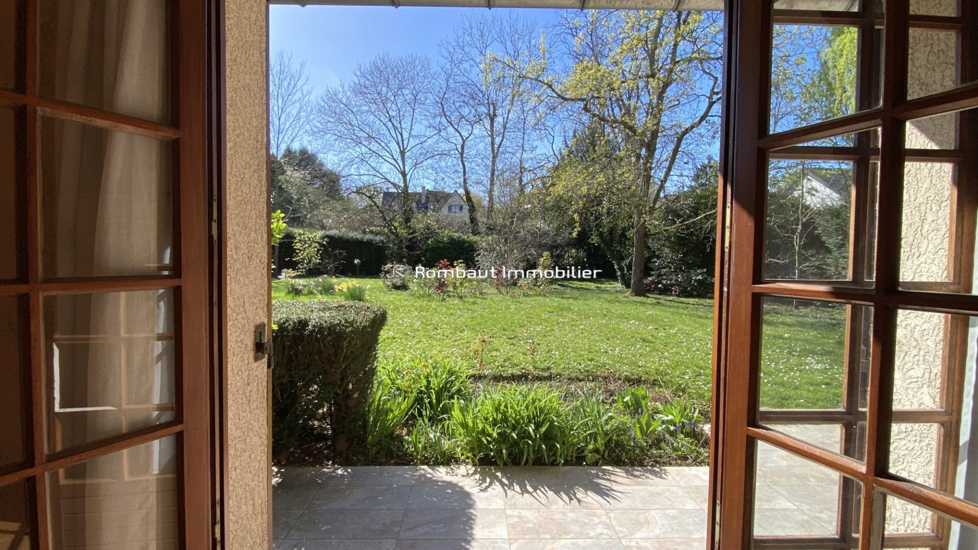 1774630872_VM3056_15_original