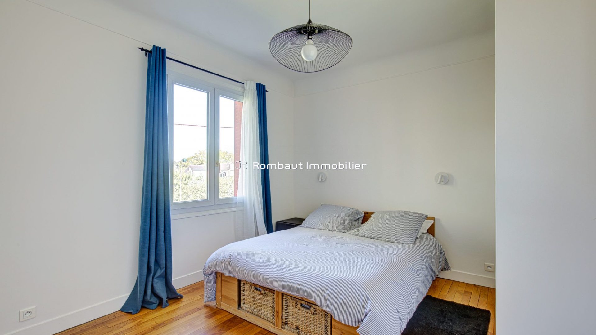 1775741677_VM3062_13_original