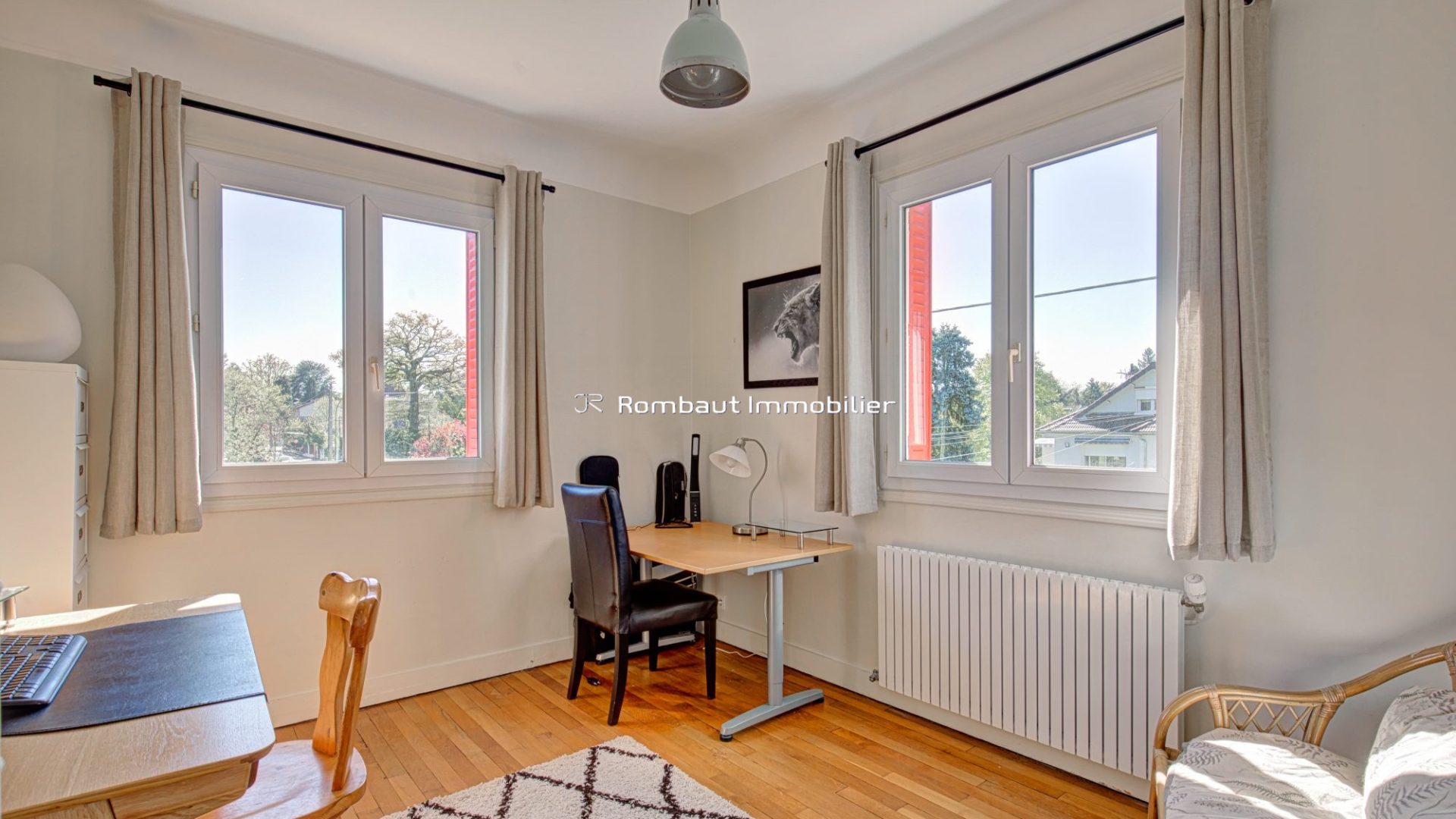 1775741692_VM3062_15_original