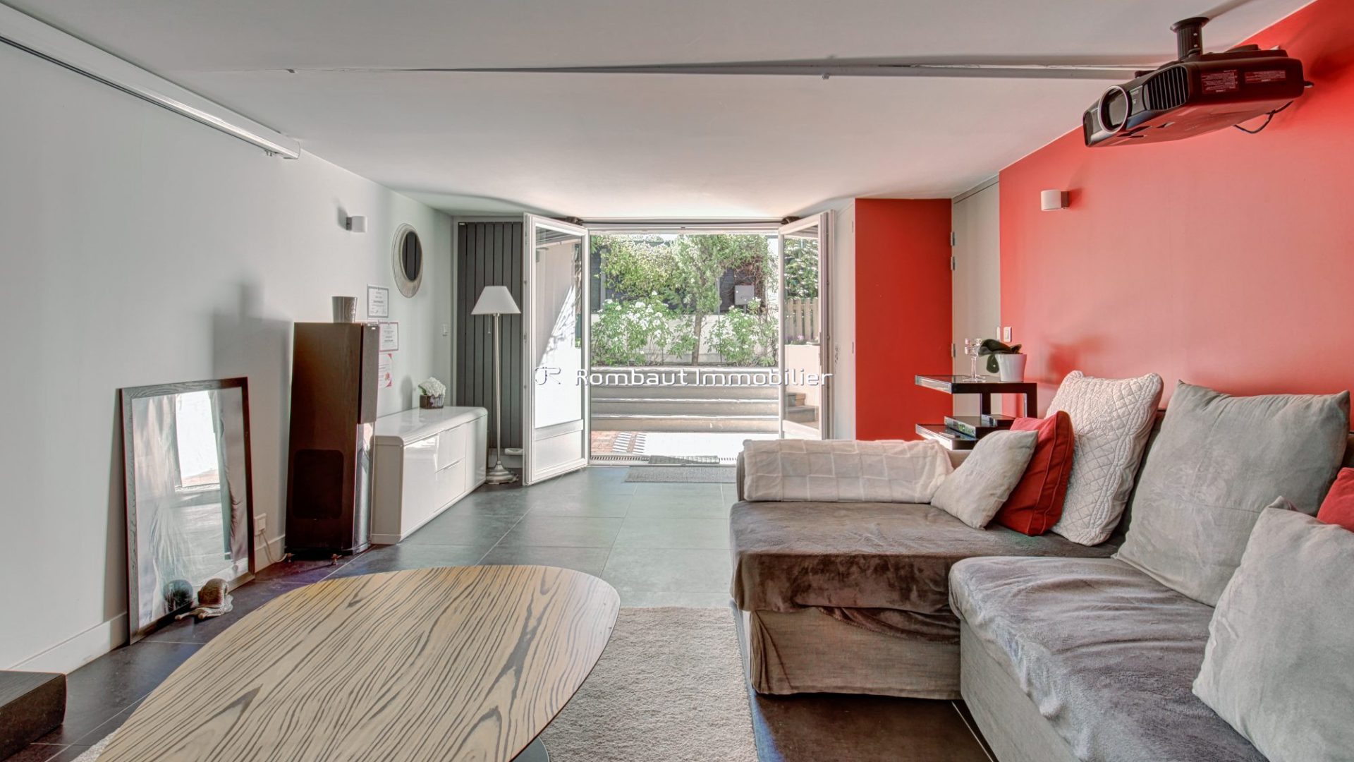 1775741740_VM3062_19_original