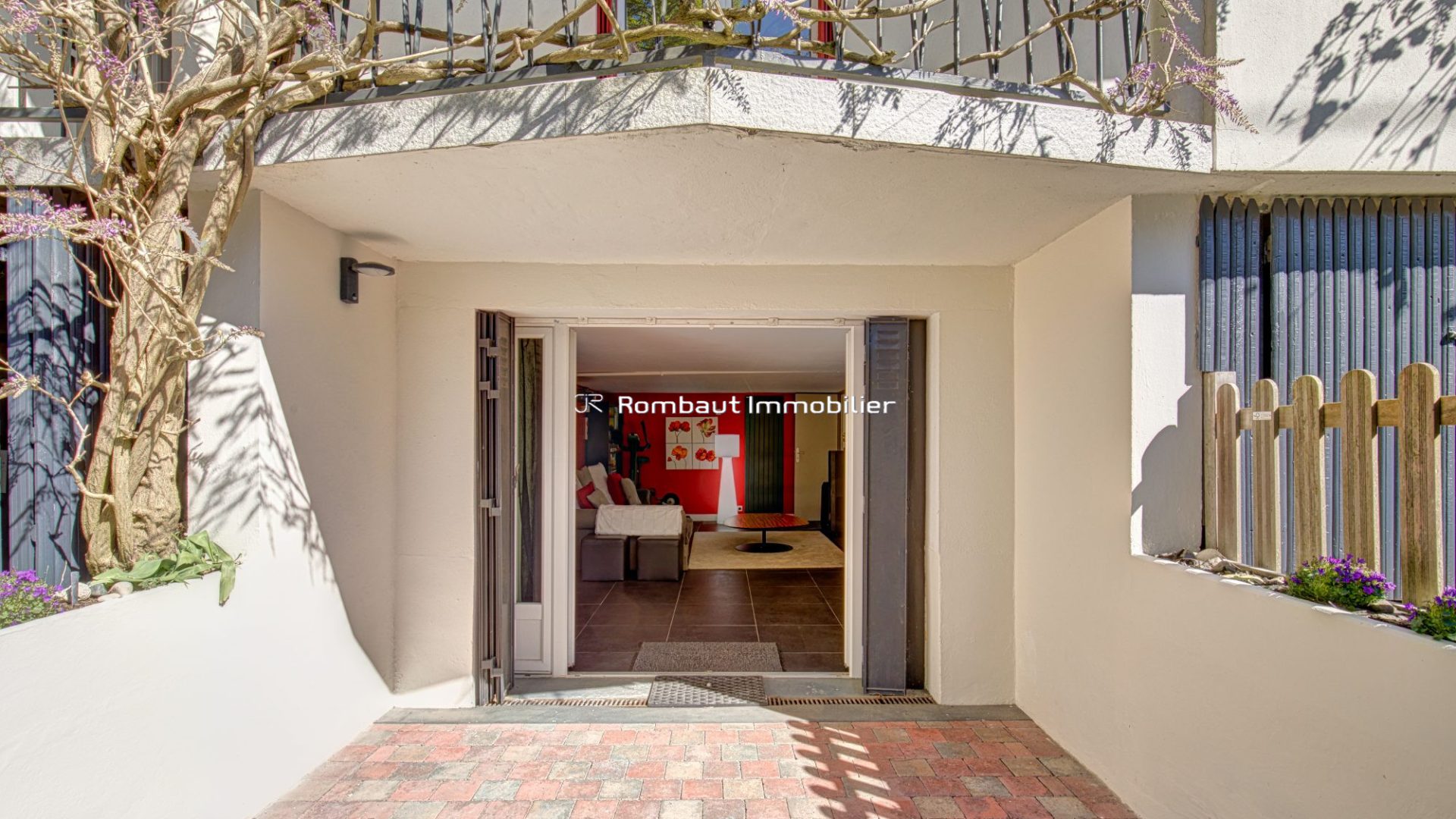 1775741748_VM3062_20_original